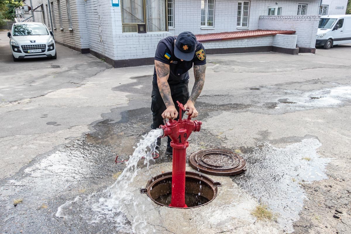 Возможно эти драгоценные минуты помогут спасти жизнь кому-то из ваших близких в чрезвычайной ситуации