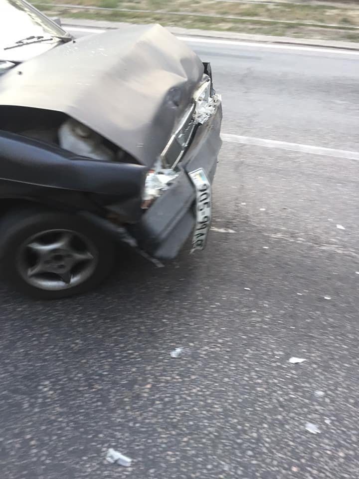 Номерной знак виновника 905-99 АВ