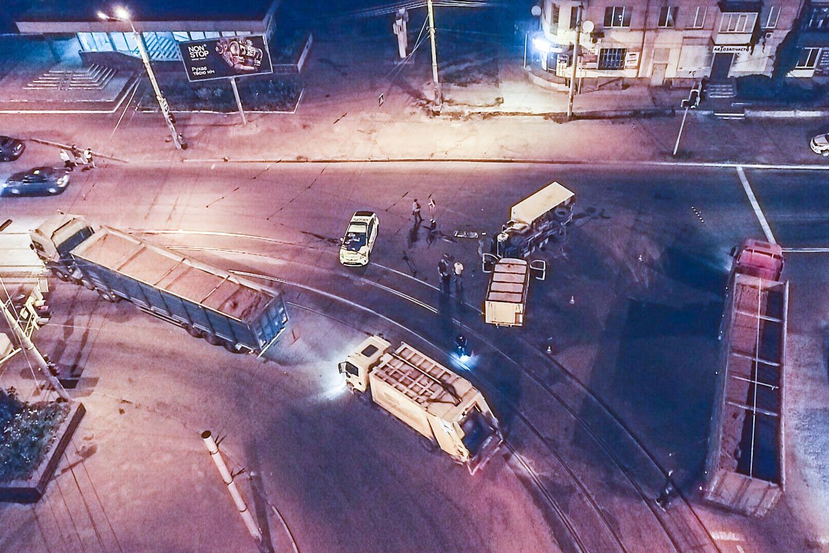 Авария произошла приблизительно в 2:00 Авария произошла приблизительно в 2:00