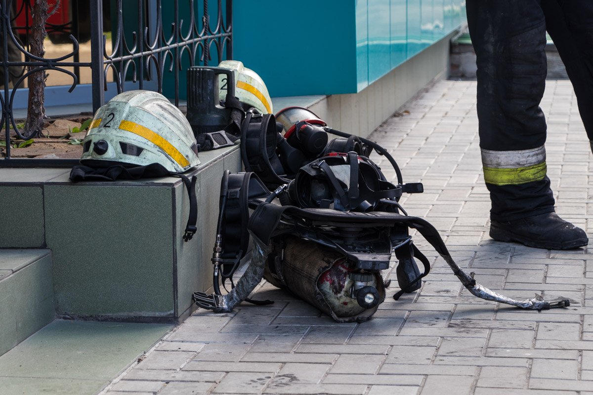 Благодаря слаженным действиям сотрудников спортцентра, всех посетителей удалось оперативно вывести из помещения