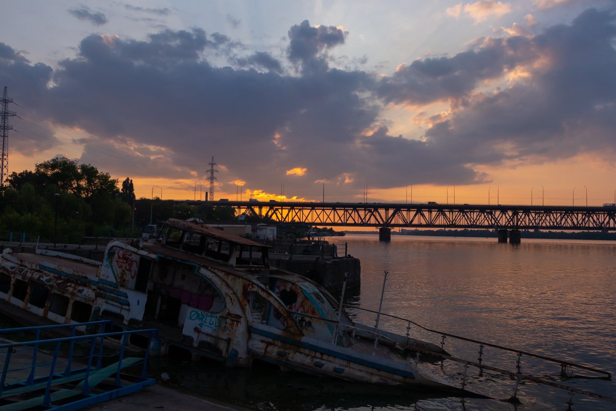 Там, внизу, будет новое начало Там, внизу, будет новое начало