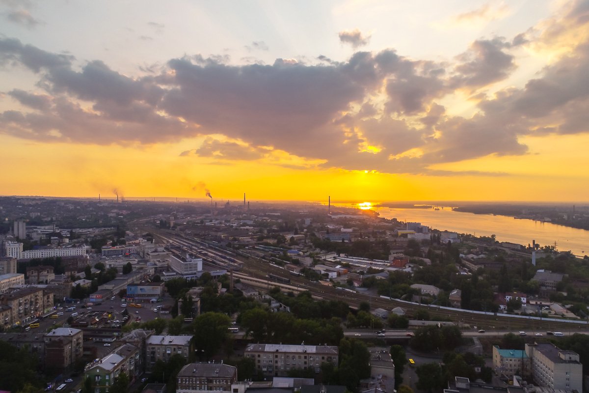 Скоро уставший город уснет Скоро уставший город уснет