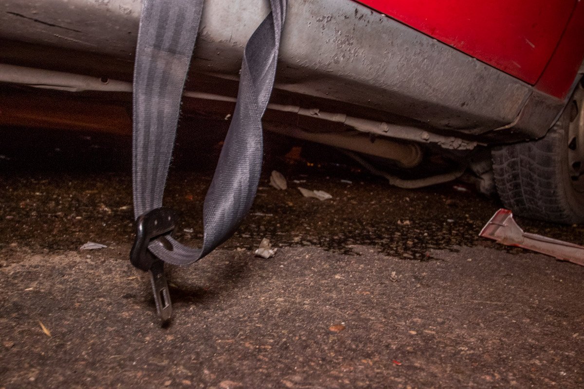 Daewoo двигался по Набережной Победы в сторону улицы Космической