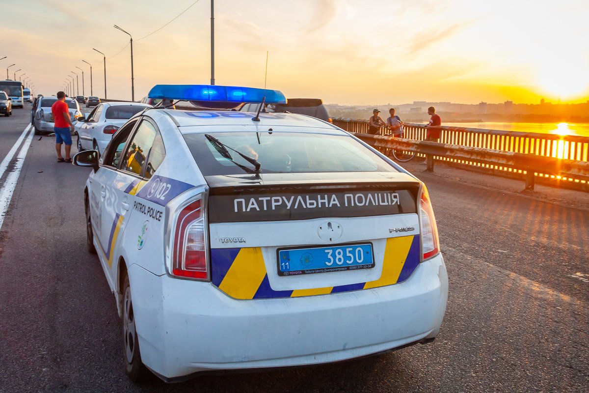 На месте работали патрульные На месте работали патрульные