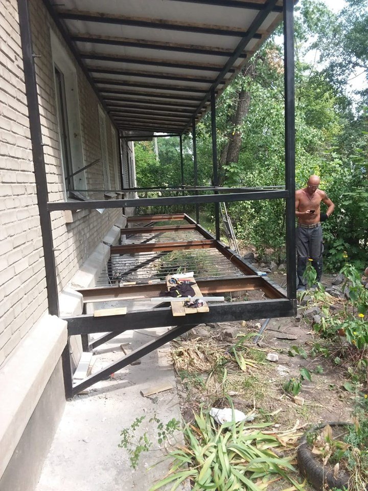 Люди продолжают "химичить" со зданиями Люди продолжают "химичить" со зданиями