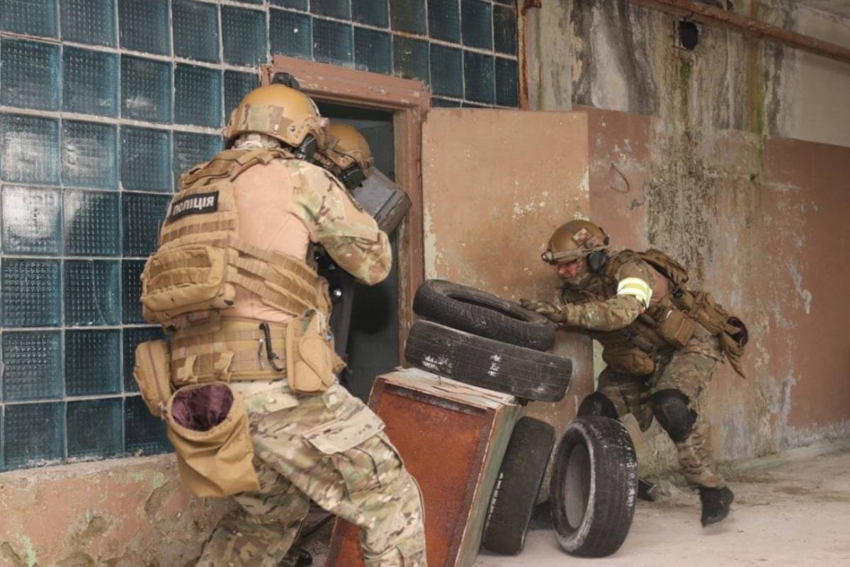 Всего в тренировках приняли участие более 300 правоохранителей Всего в тренировках приняли участие более 300 правоохранителей