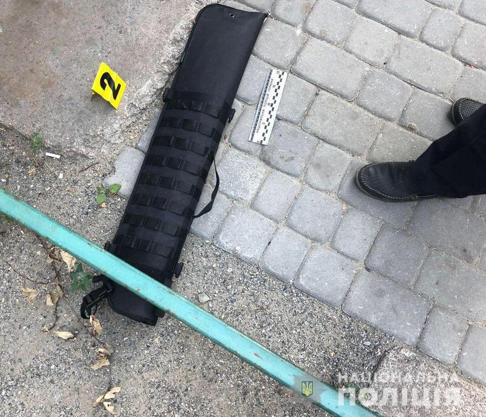 В Днепре ввели план "Сирена", чтобы задержать мужчин, устроивших стрельбу В Днепре ввели план "Сирена", чтобы задержать мужчин, устроивших стрельбу