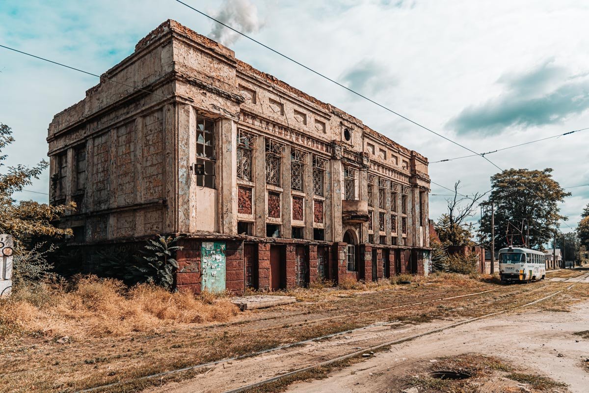 Сейчас здание заброшено Сейчас здание заброшено