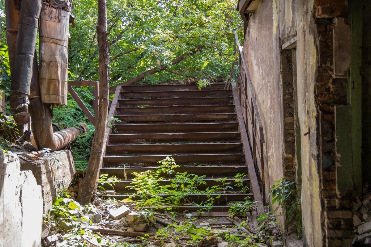 Никуда не ведет Никуда не ведет