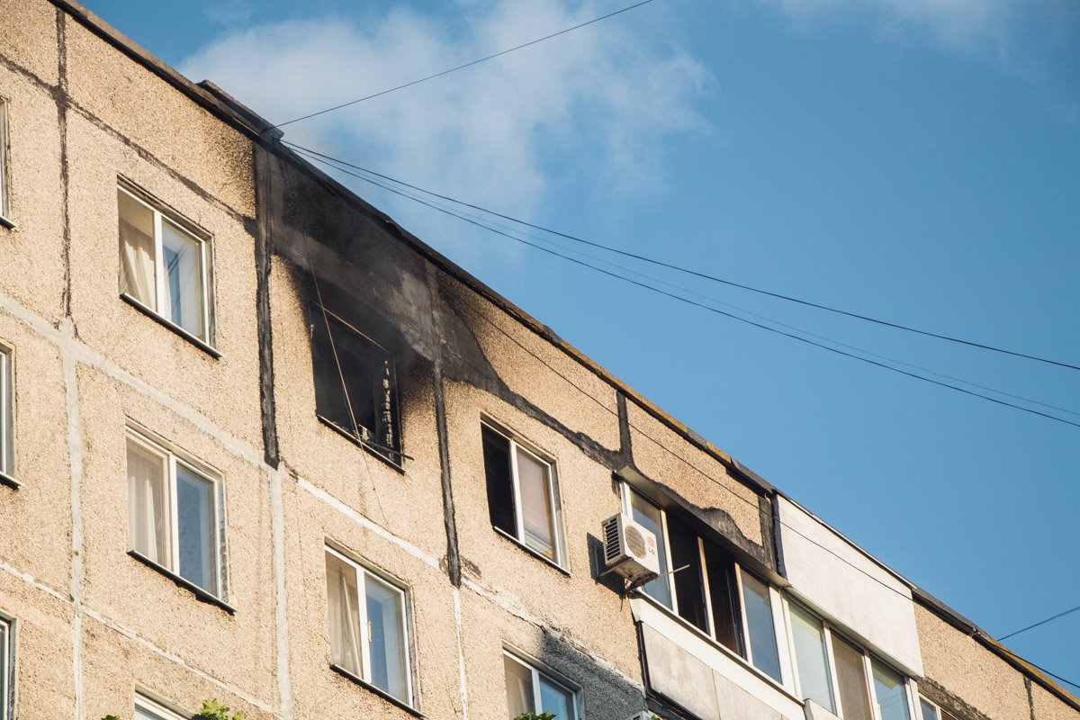 Возгорание на 9 этаже Возгорание на 9 этаже