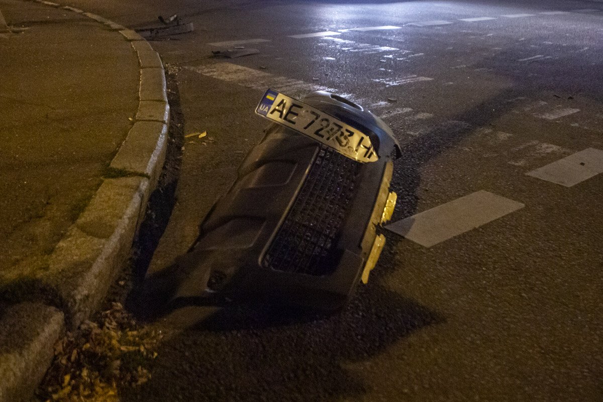 Авария произошла в 23:30