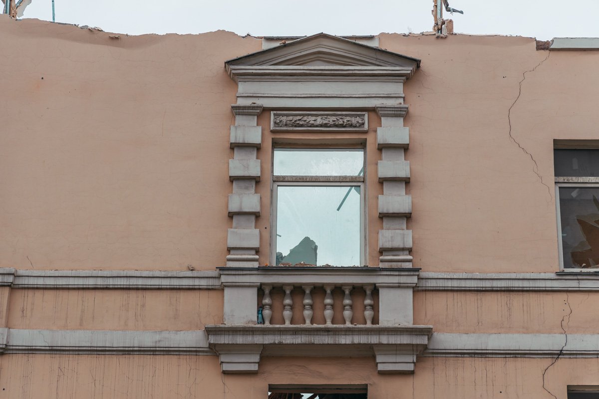 Стройку затеяли весной Стройку затеяли весной