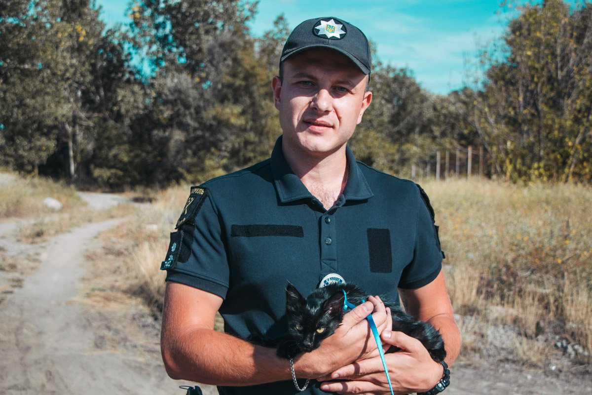 Я знаю, что ты всегда возвращаешься, но я все же немного пообижаюсь, потому что ты ушел