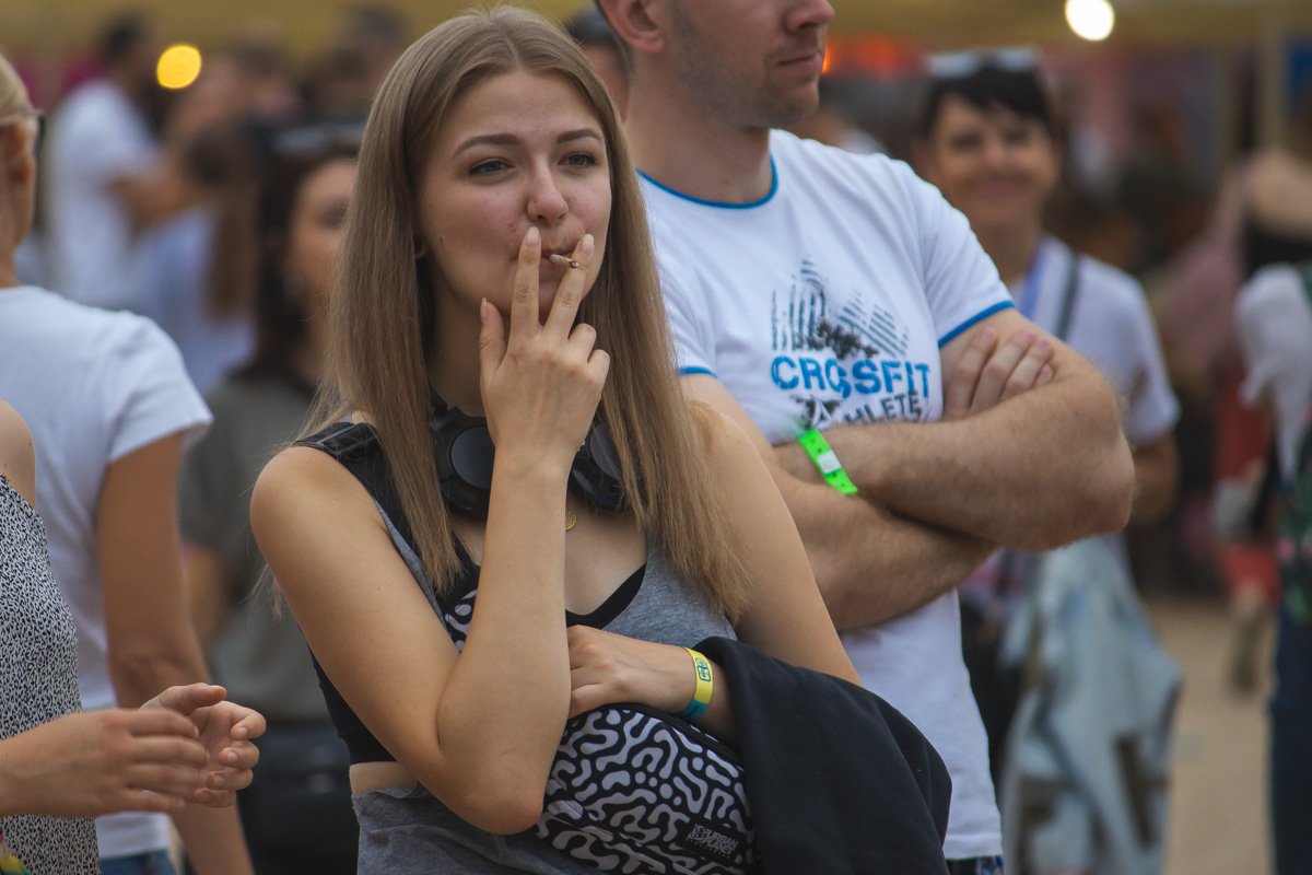 Курение вредит вашему здоровью и здоровью окружающих 