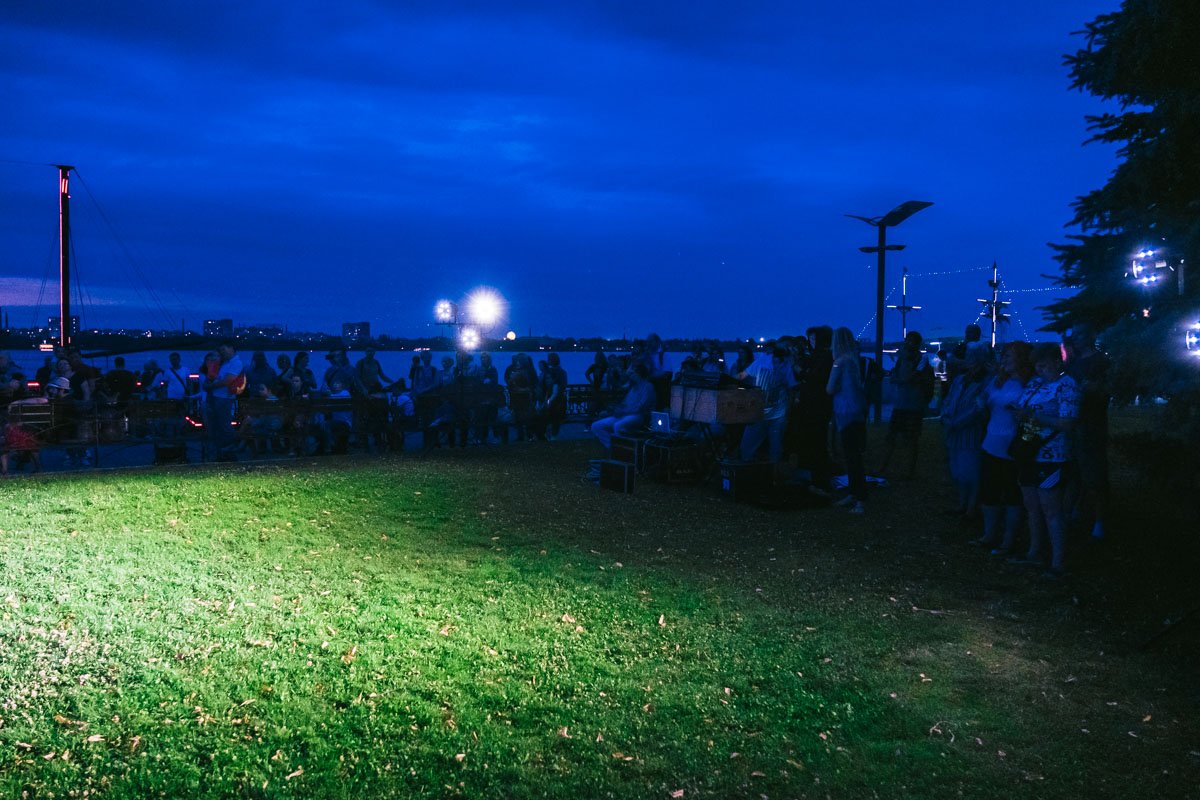 3 августа в Днепре на Сичеславской Набережной прошел вечер живой классической музыки