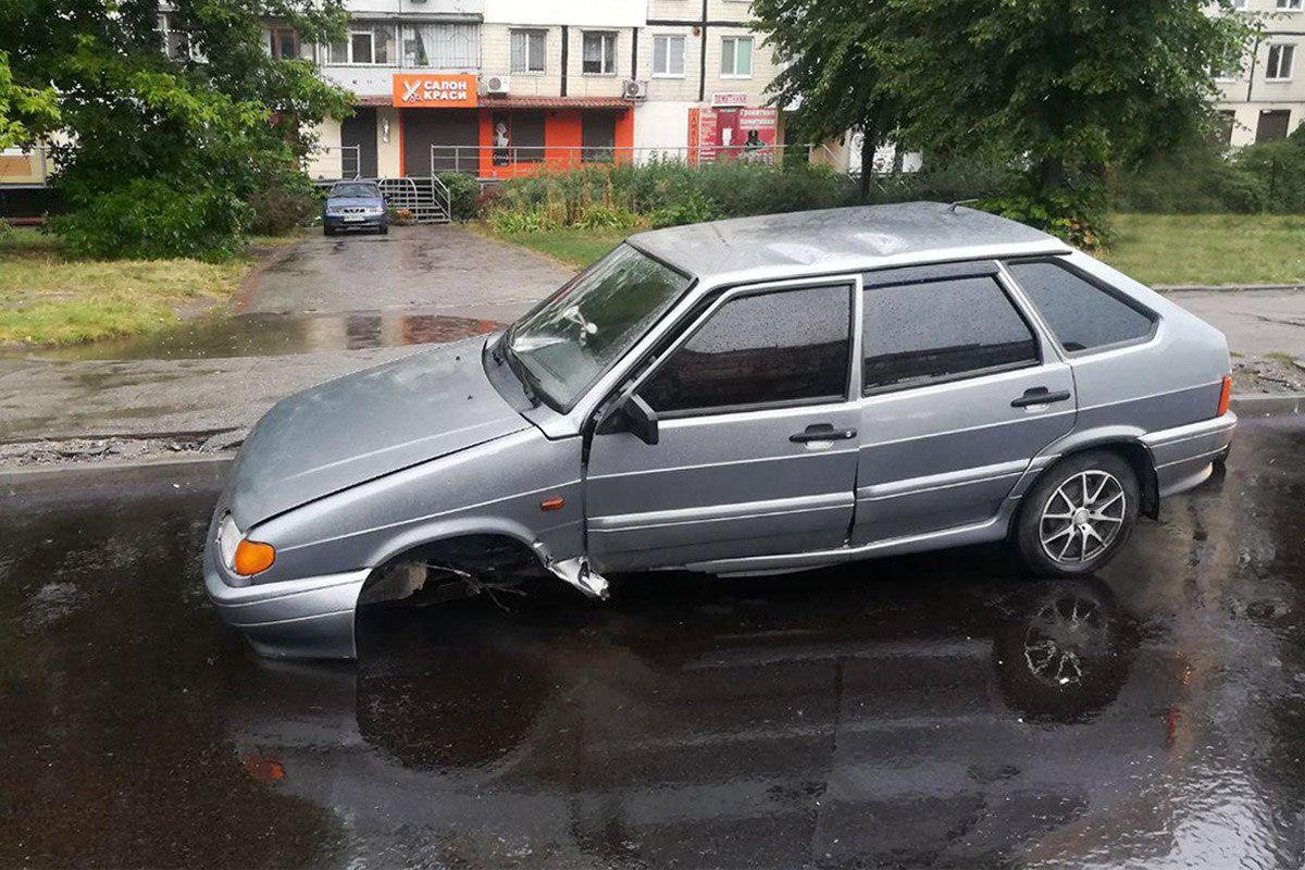 Итог - автомобиль остался без колеса Итог - автомобиль остался без колеса