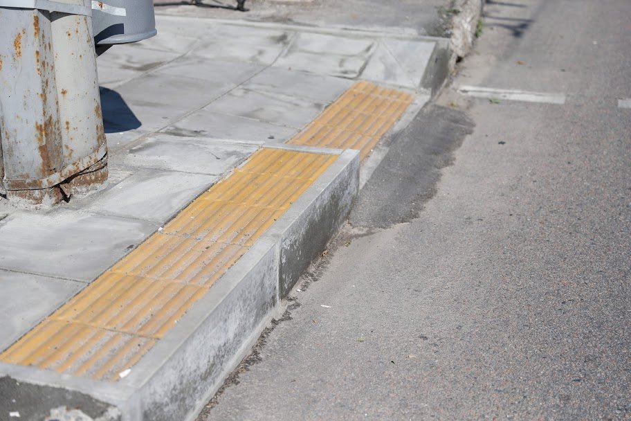 Работы здесь еще ведутся - в планах ремонт светофора Работы здесь еще ведутся - в планах ремонт светофора