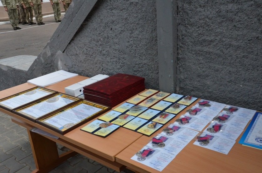 За добросовестное выполнение военных задач.. За добросовестное выполнение военных задач..