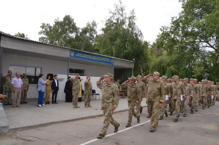 Круглосуточно мирное украинское небо защищают около 450 военнослужащих воздушного командования «Схід» Круглосуточно мирное украинское небо защищают около 450 военнослужащих воздушного командования «Схід»