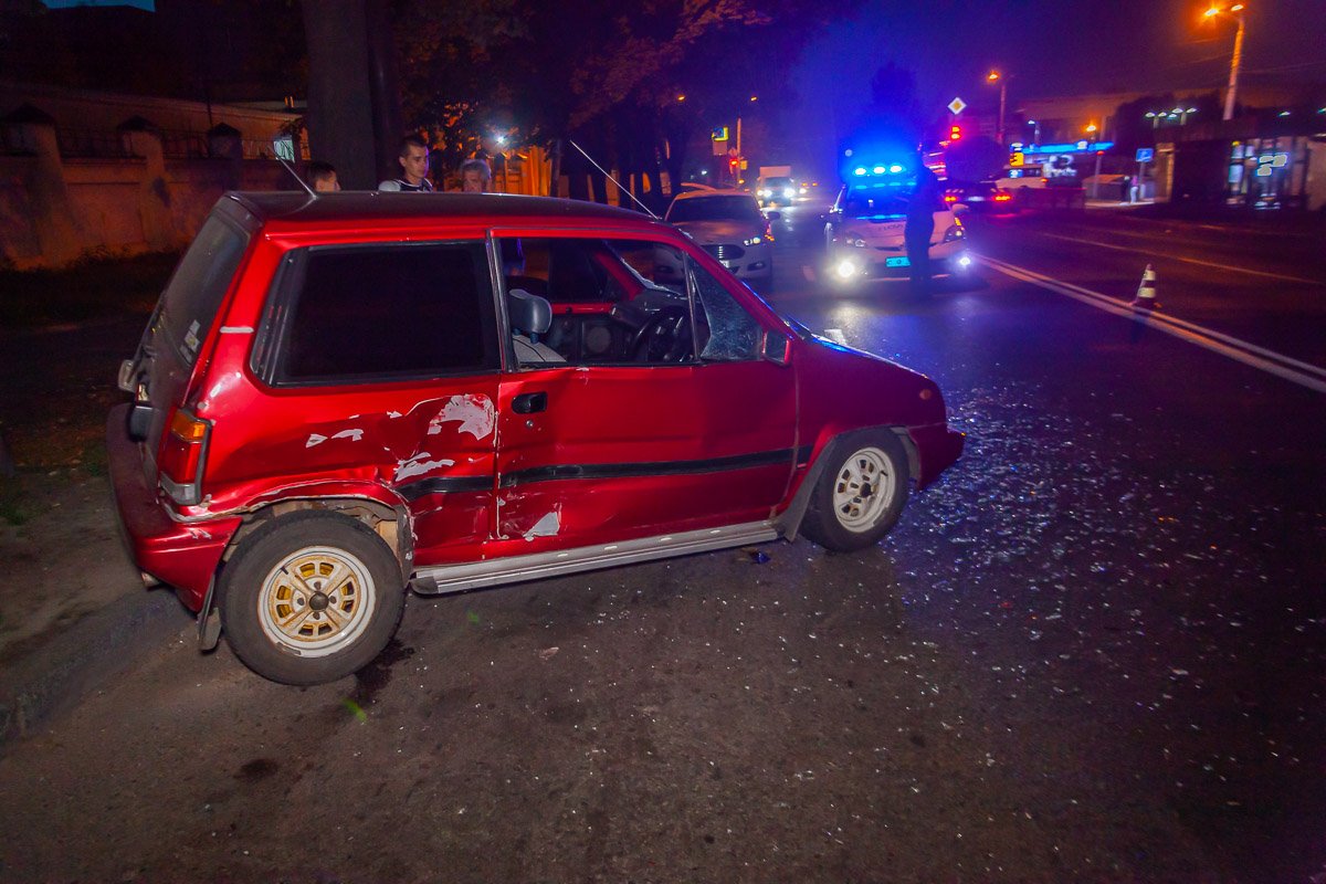 Honda вылетела на встречную Honda вылетела на встречную