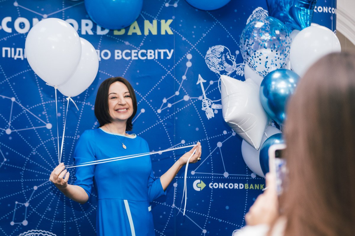 Соучредительница банка Юлия Соседка Соучредительница банка Юлия Соседка