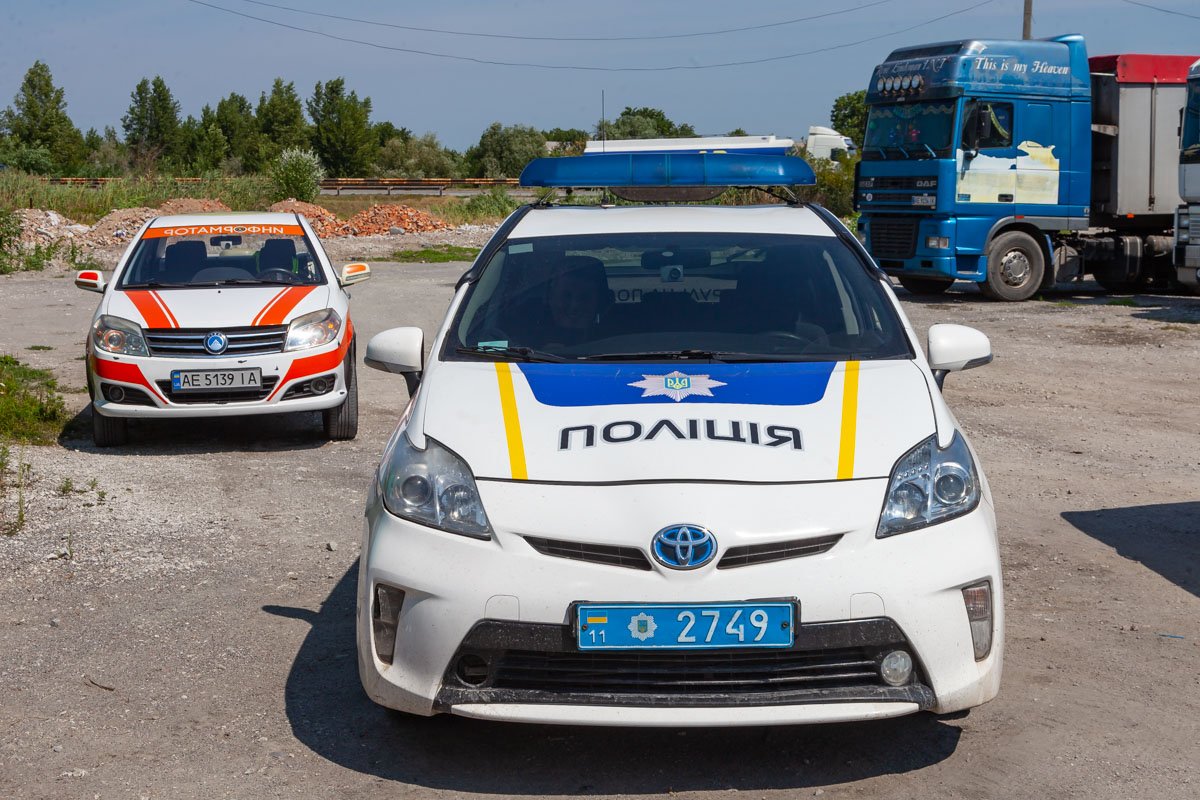 На место сразу вызвали правоохранителей 