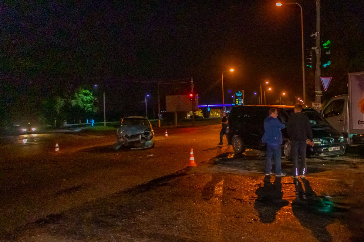 Работают правоохранители Работают правоохранители