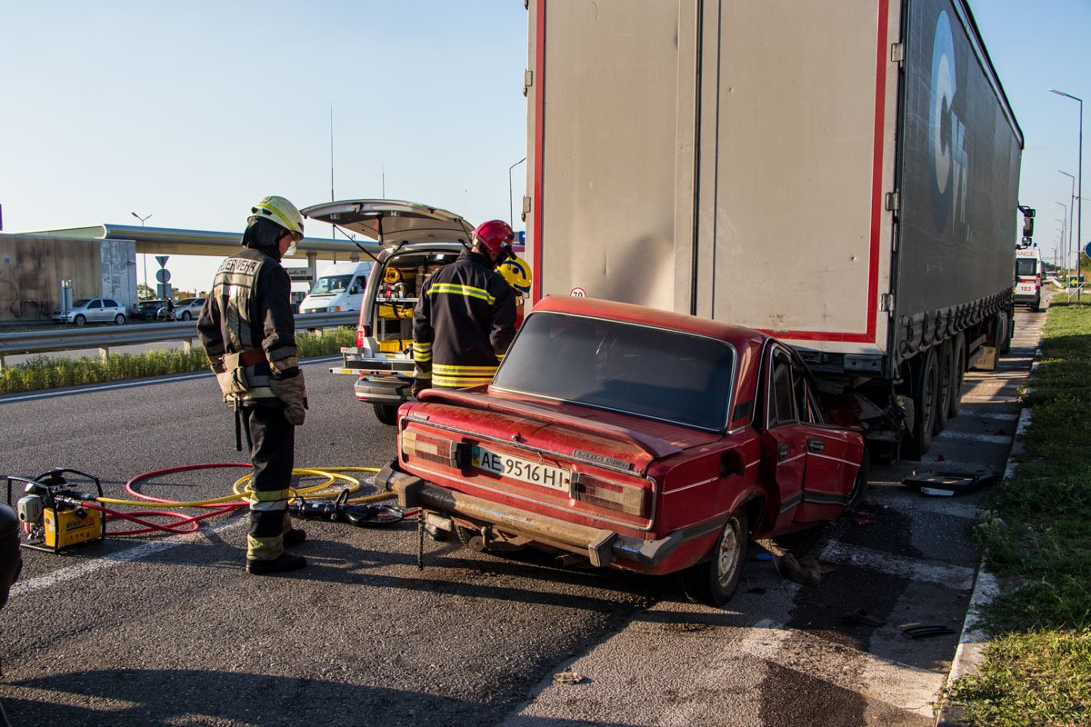 Авария произошла на въезде в Днепр
