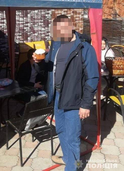 Возле Днепра мужчина подобрал на обочине пассажира, который оказался убийцей из России Возле Днепра мужчина подобрал на обочине пассажира, который оказался убийцей из России