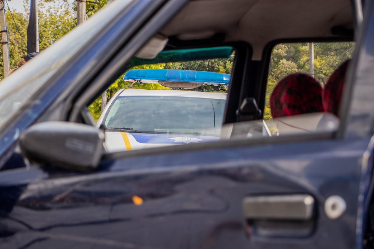 Патрульный экипаж уже на месте Патрульный экипаж уже на месте