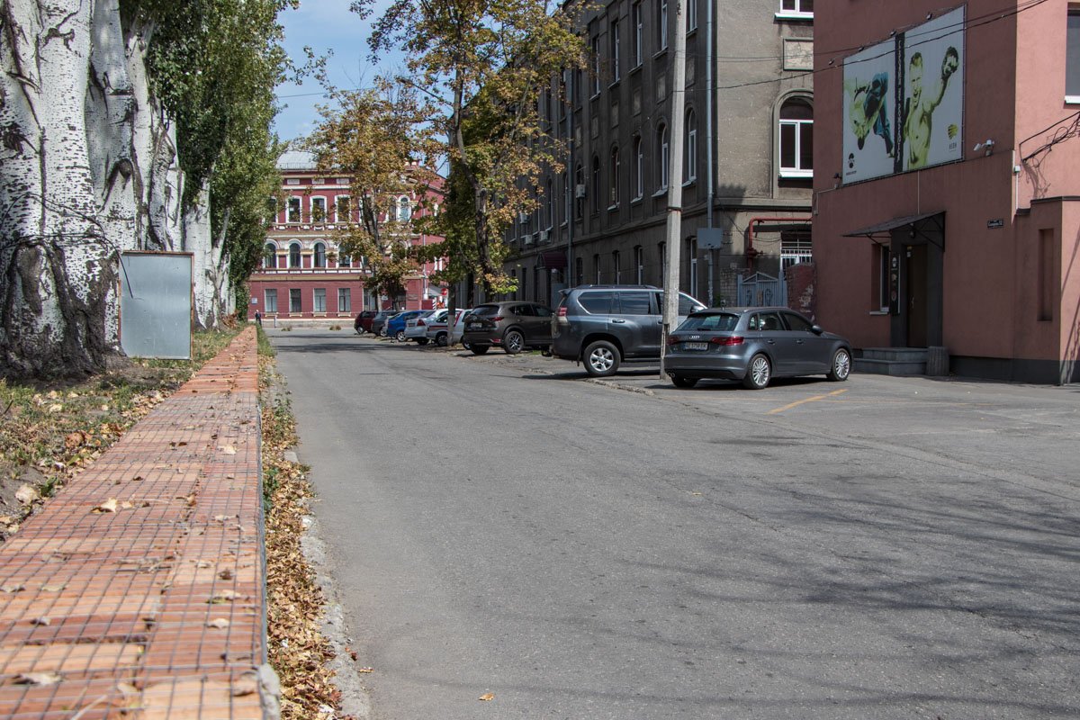 Хотя местами дорога выглядит вполне сносно