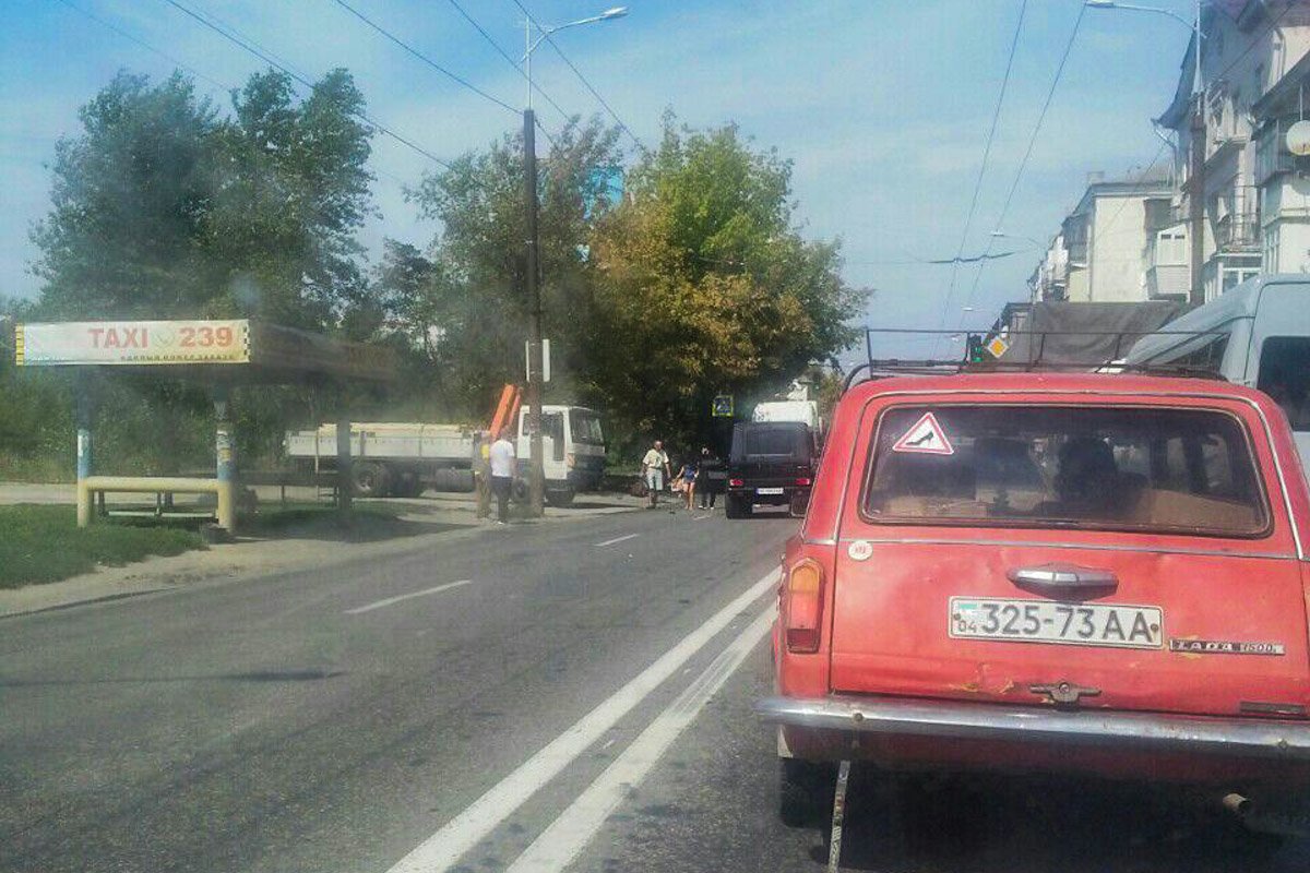 Пострадавшую забрала скорая Пострадавшую забрала скорая