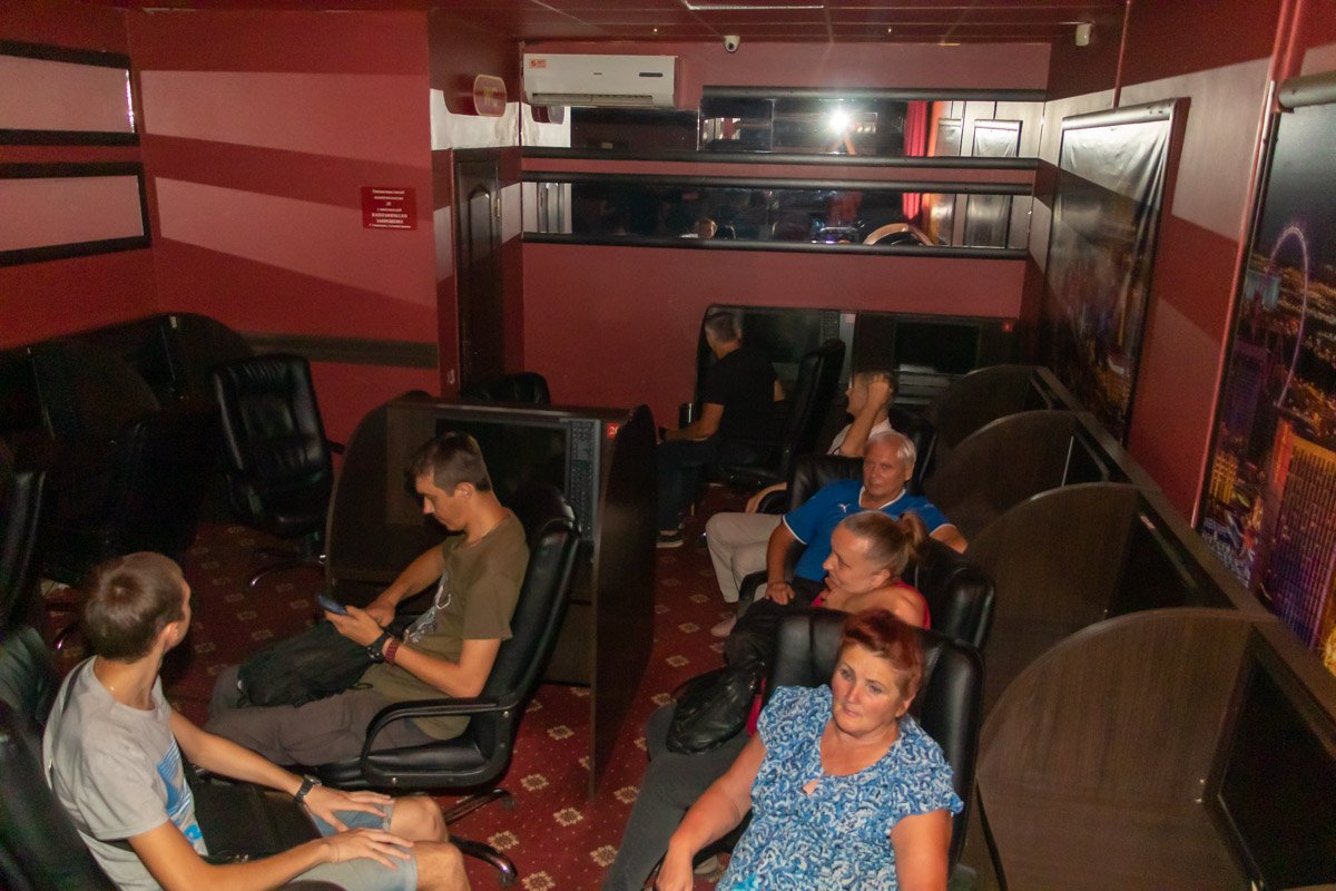 Их порыв к борьбе с игорным бизнесом поддержали и другие активисты Их порыв к борьбе с игорным бизнесом поддержали и другие активисты