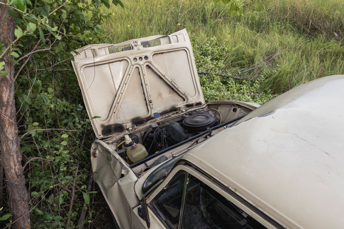 Неизвестно, что стало причиной, однако в какой-то момент водитель ВАЗа не справился с управлением