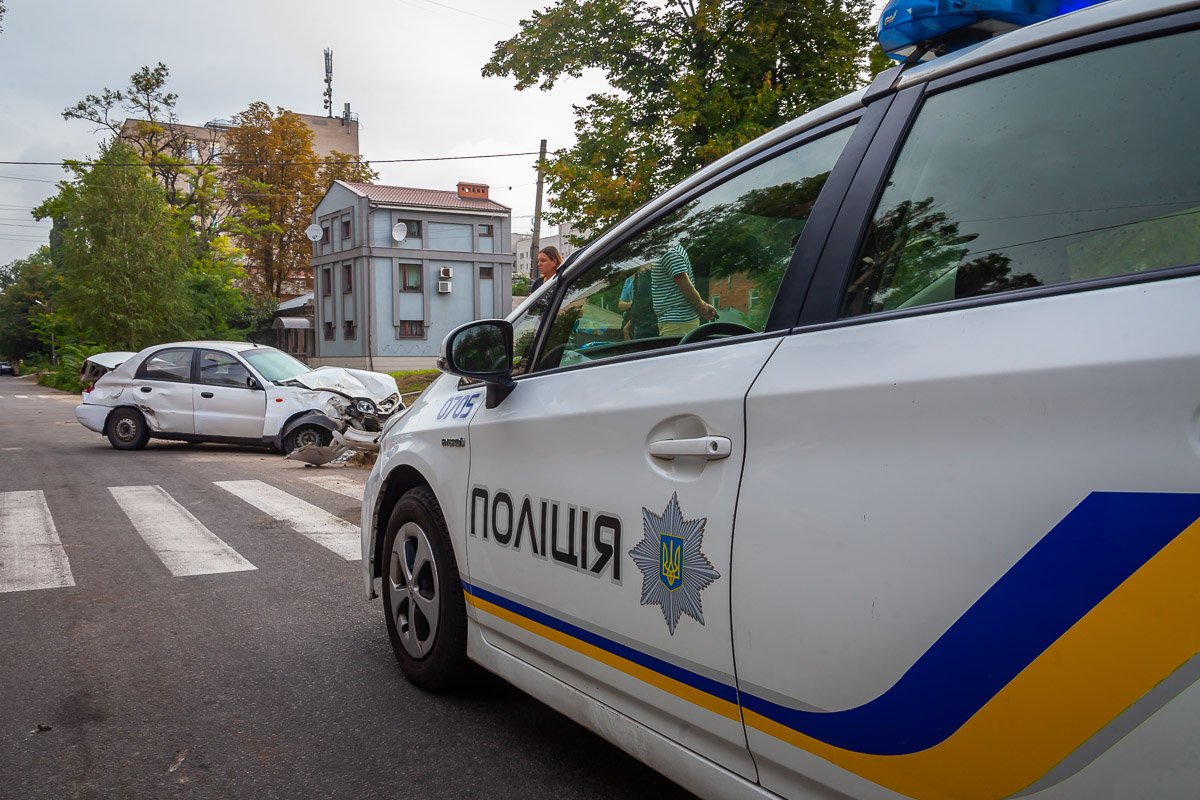 На месте работает патруль полиции