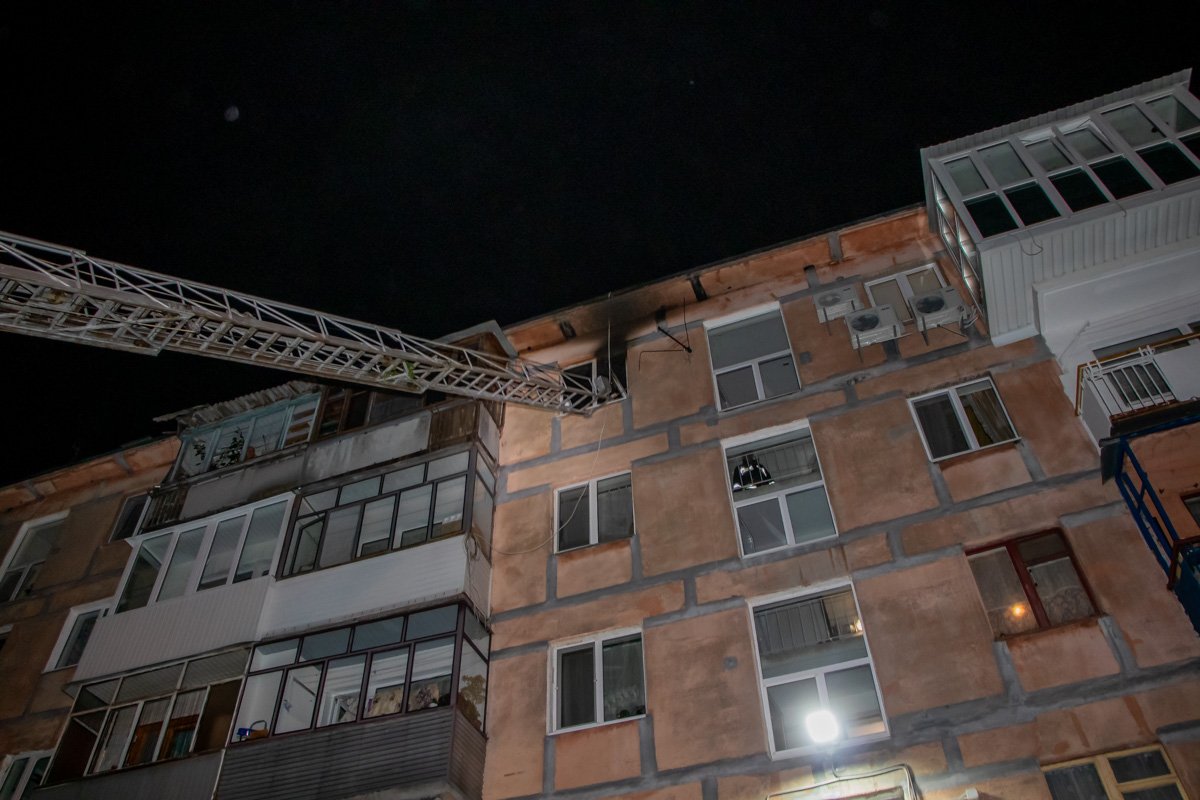 На место вызвали следственно-оперативную группу, а также судебно-медицинских экспертов