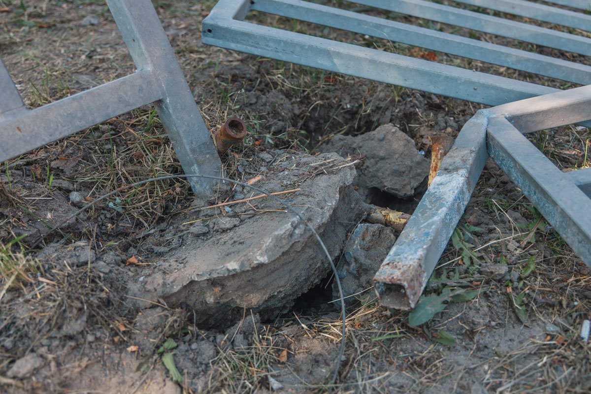 Ограждение скоро заберут