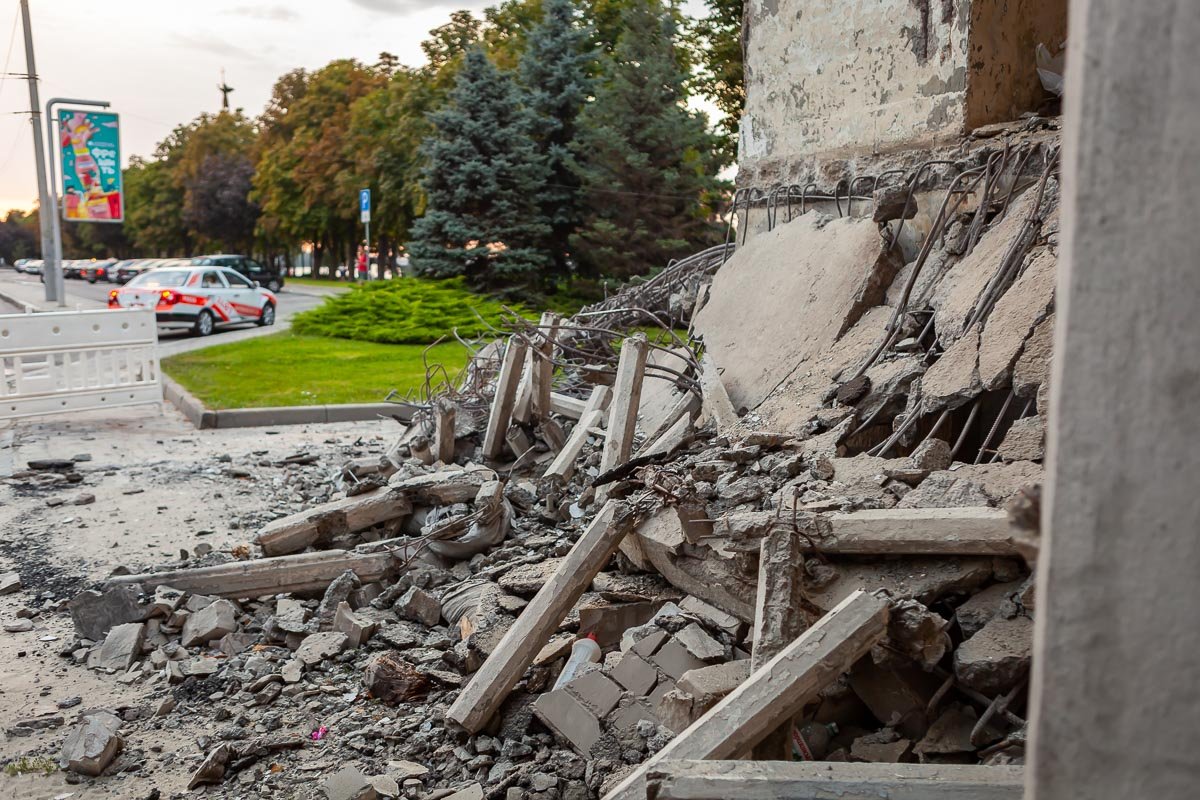 Зайти на мост сейчас можно по Слобожанскому проспекту
