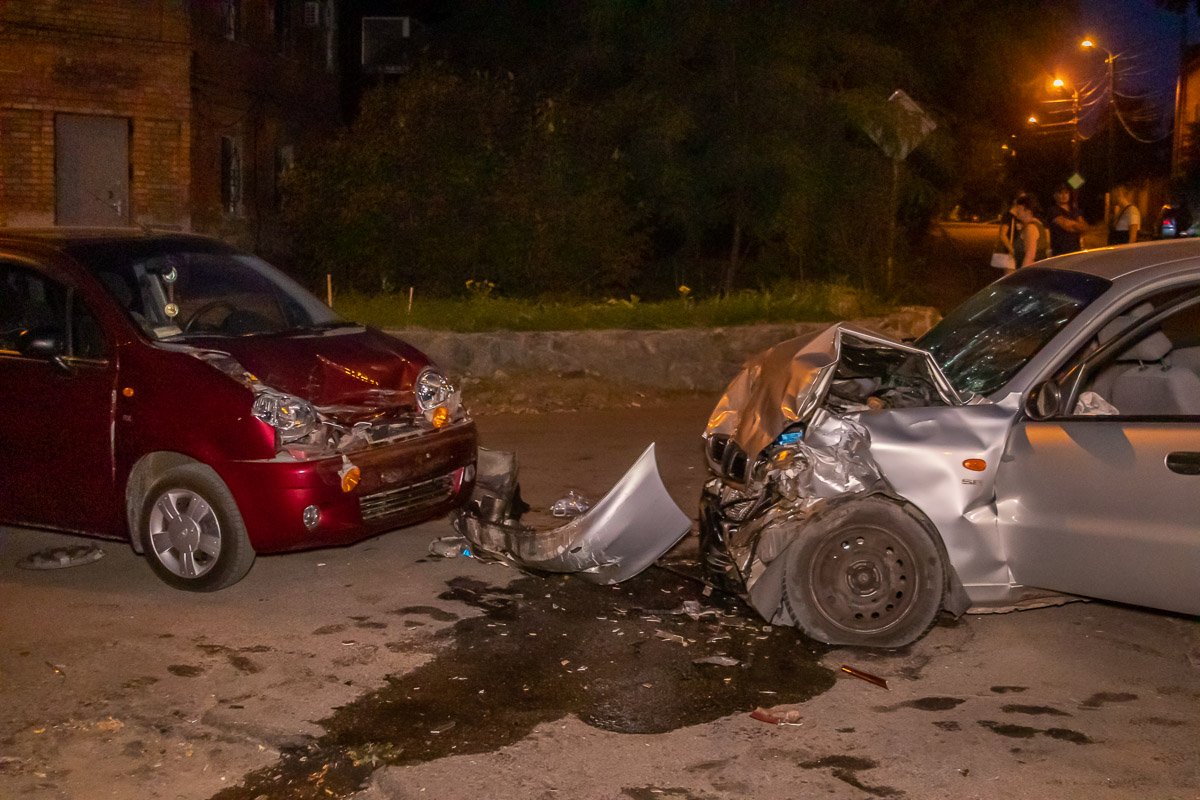 В результате аварии пострадало 3 человека В результате аварии пострадало 3 человека