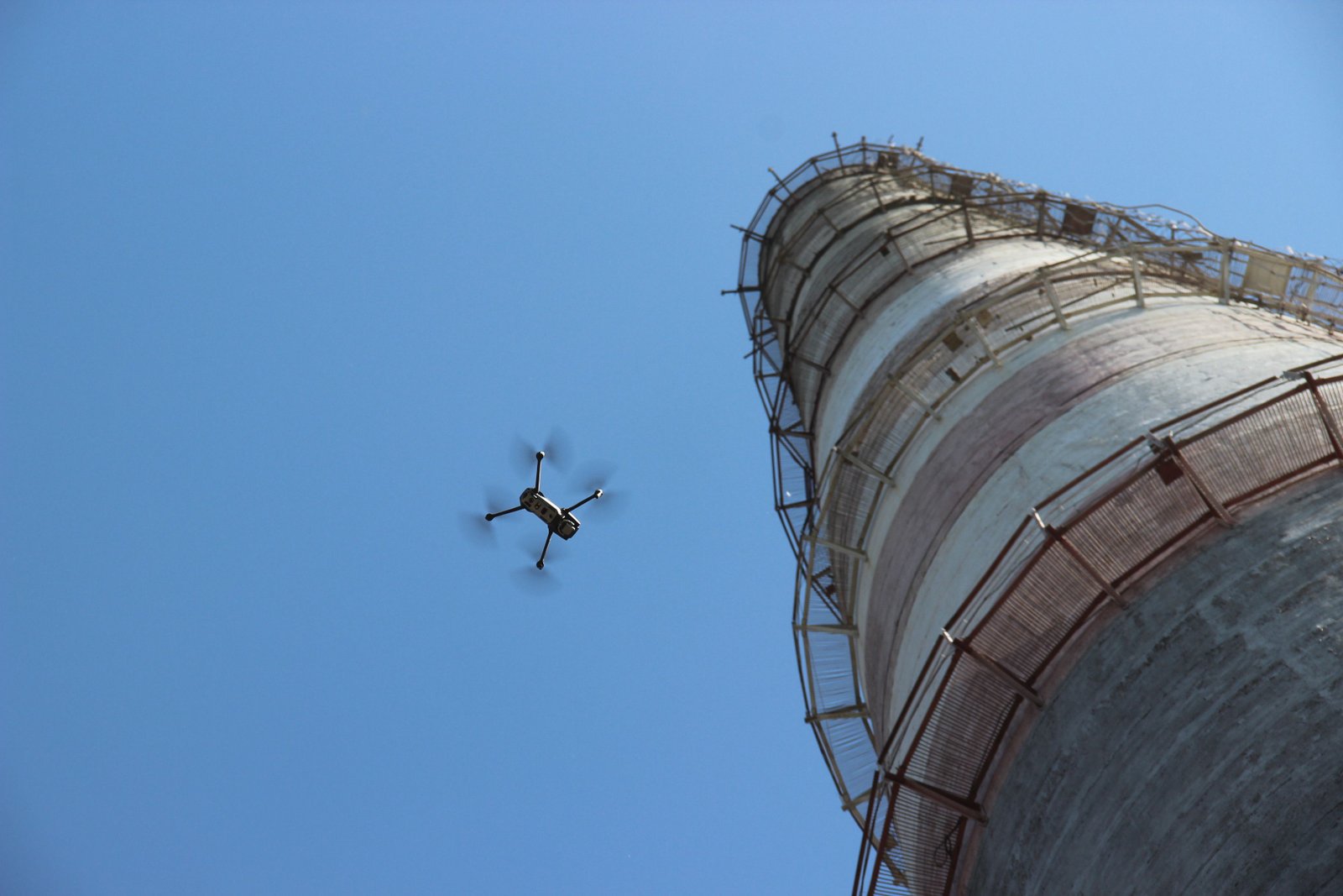 Беспилотники проинспектировали состояние оборудования ДТЭК Приднепровской ТЭС 8