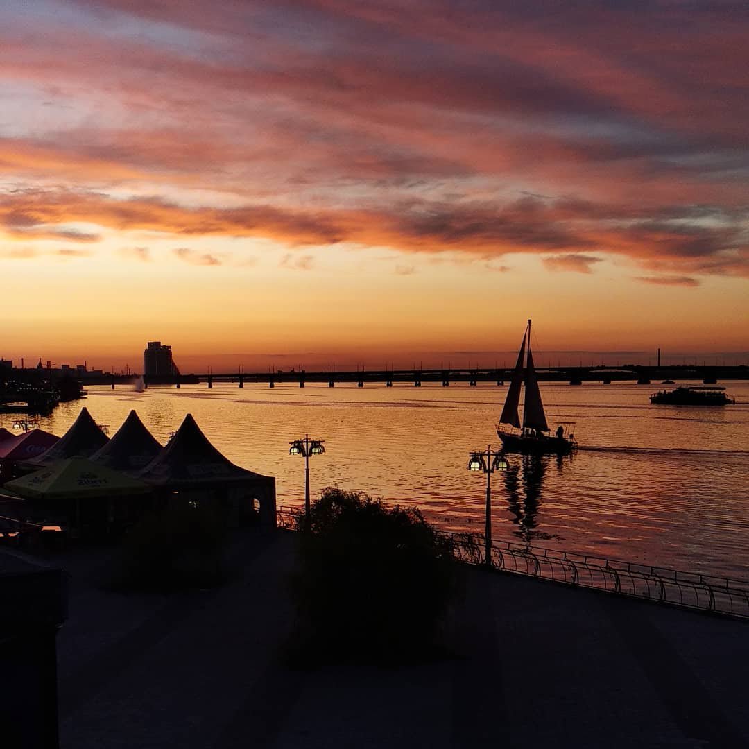 ТОП красивых фотографий Днепра из Instagram 1