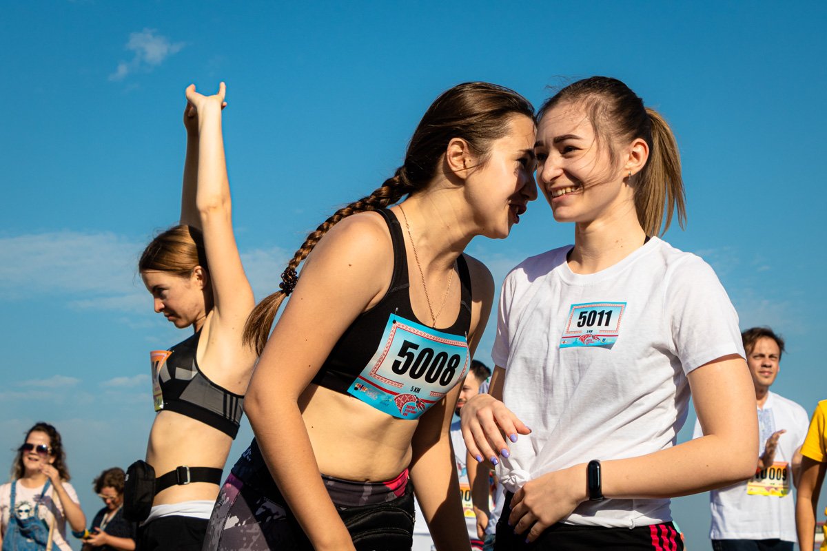 Молодые спортсменки 