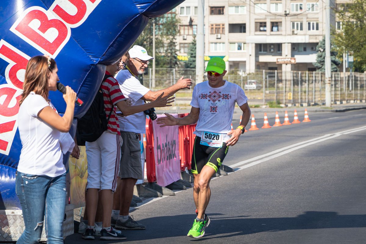 Счастливый спортсмен 