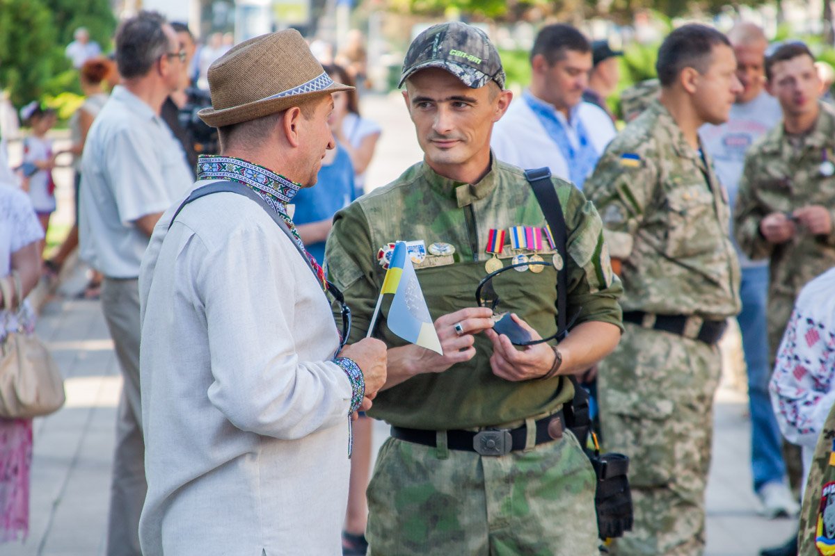 С Днем независимости! С Днем независимости!