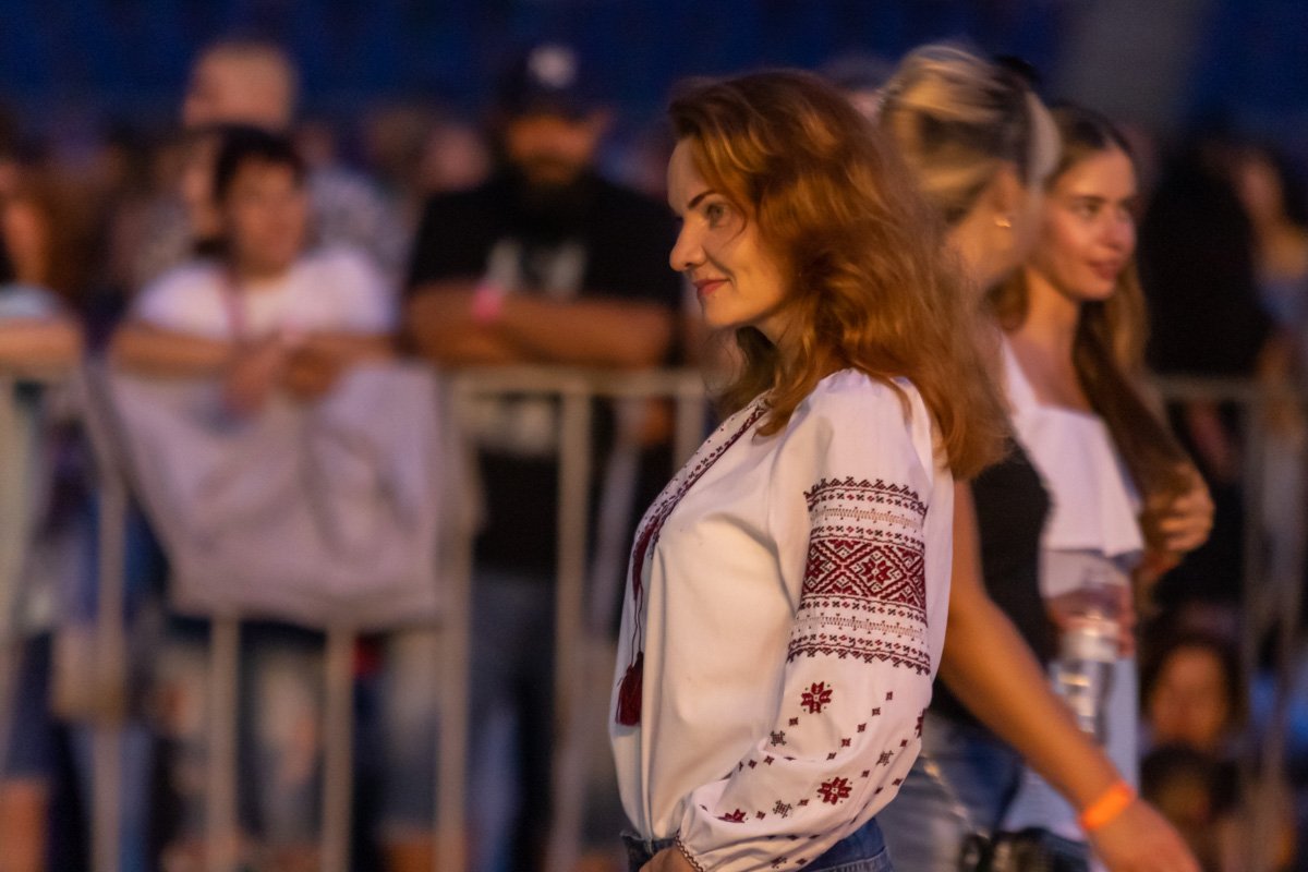 Зрители выглядели по праздничному