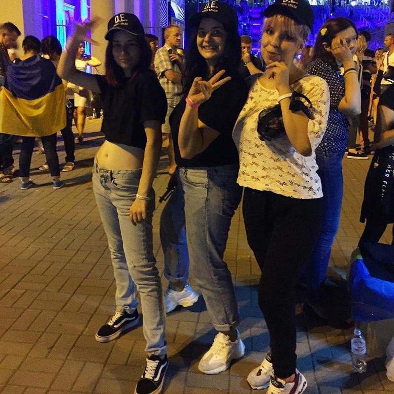 Лучший концерт, когда с подругами Лучший концерт, когда с подругами