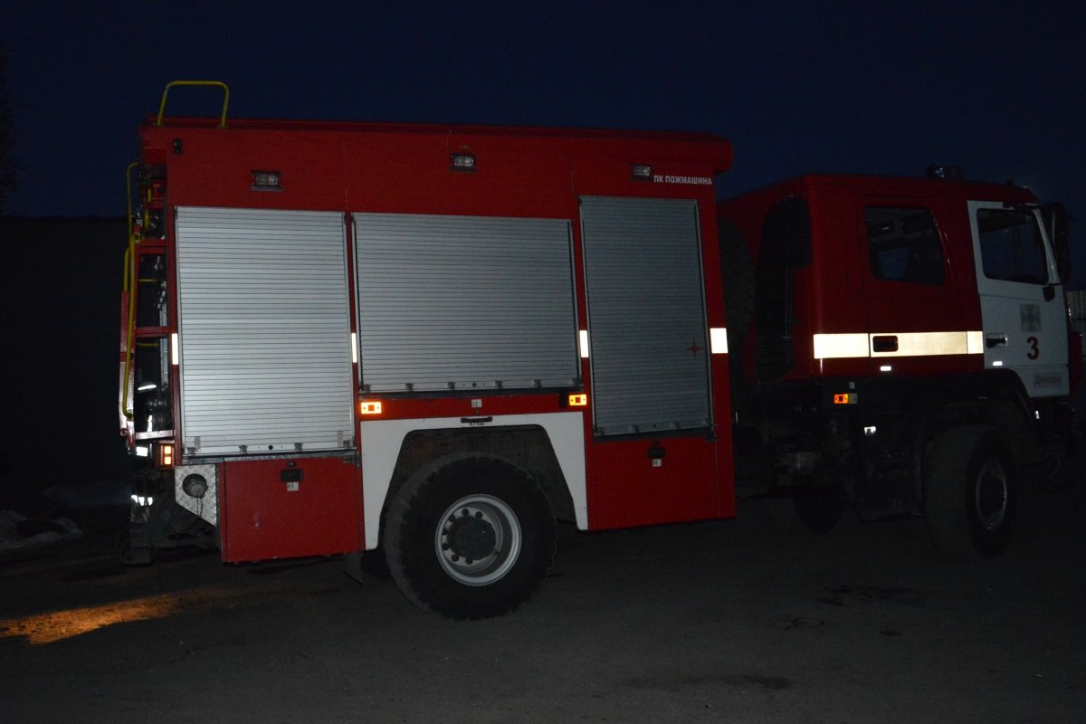 Огнем уничтожено сырье для изготовления топливных брикетов на площади 20 квадратных метров Огнем уничтожено сырье для изготовления топливных брикетов на площади 20 квадратных метров