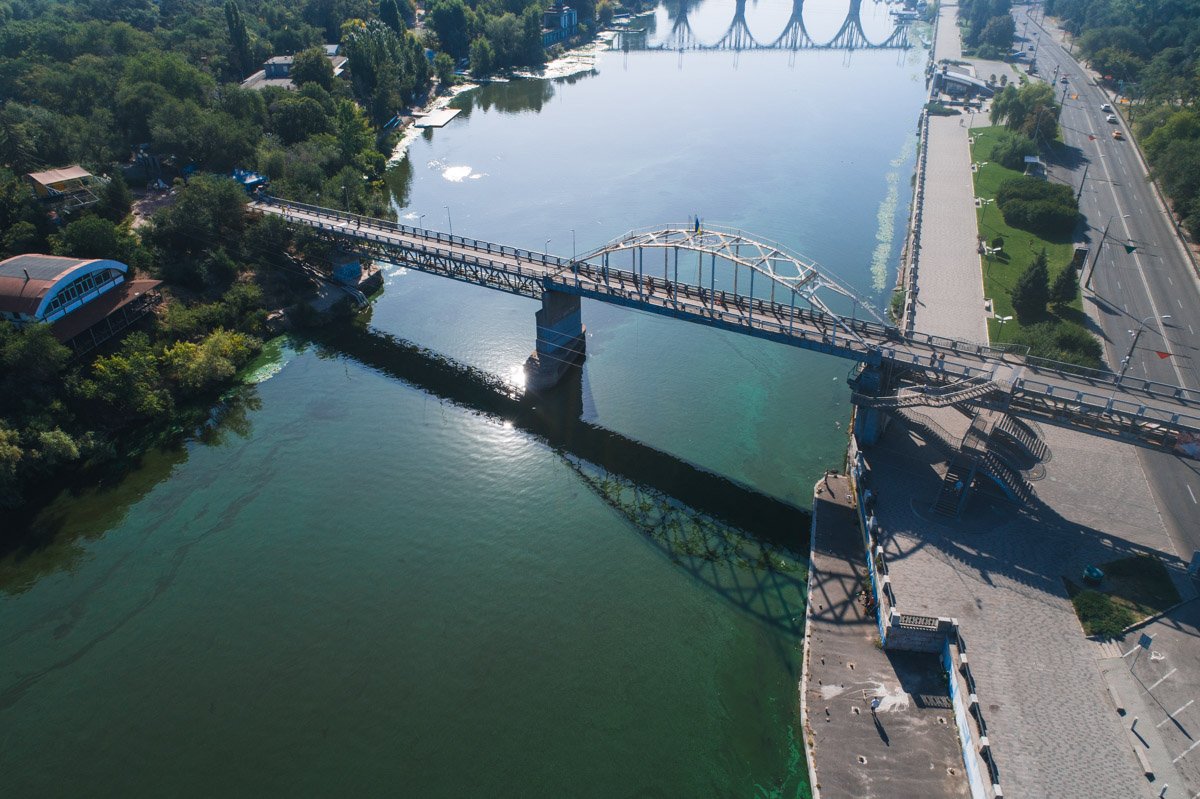 Даже ваша футболка не такая зеленая Даже ваша футболка не такая зеленая