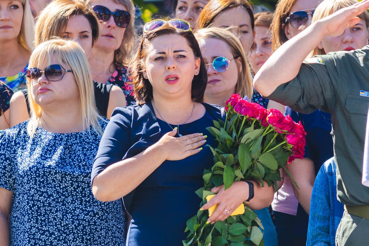 Война научила больше ценить символы своей страны Война научила больше ценить символы своей страны