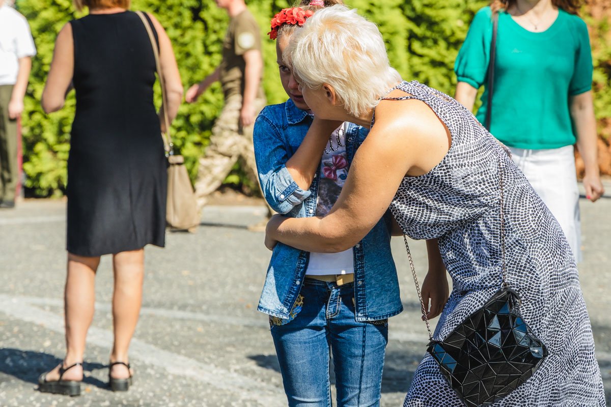 Люди не могли сдерживать слез Люди не могли сдерживать слез